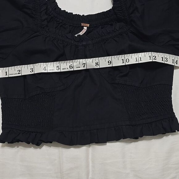 Free People Black Puff Sleeve Crop, Smocked Top S - Picture 5 of 9